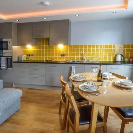 Picadore Apartment *